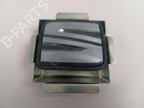 Used Tailgate handle SEAT IBIZA IV (6J5, 6P1) [2008-2017]  28703342