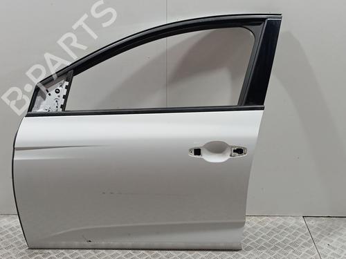 left-front-door-renault-megane-iv-hatchback-b9amn_-2015-39527098 main image