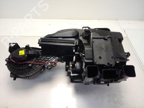 Used Heater matrix box MERCEDES-BENZ A-CLASS Saloon (V177) [2018-2025]  16989220