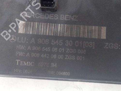 Fuse box MERCEDES-BENZ SPRINTER 5-t Platform/Chassis (B906) 511 CDI (906.153, 906.155, 906.253, 906.255) | BP29452868E1 