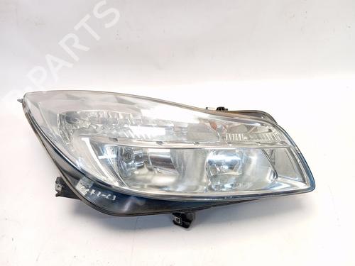 Used Right headlight OPEL INSIGNIA A (G09) 2.0 CDTI (68) (131 hp) 30401434