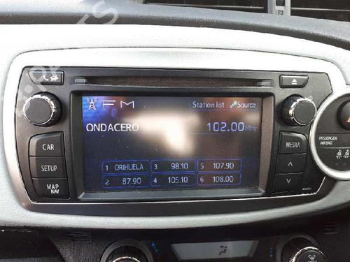 Bilradio TOYOTA YARIS (_P13_) 1.5 Hybrid (NHP130_, NHP130) (101 hp) 12653897
