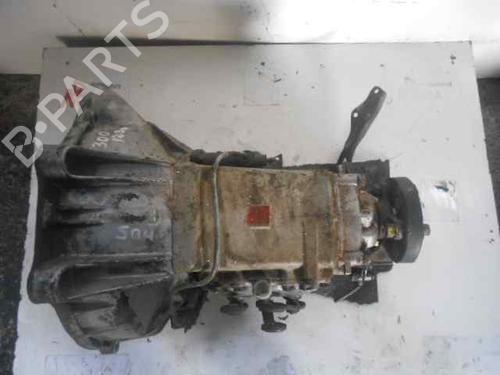 Used Gearbox MERCEDES-BENZ 123 Saloon (W123) 300 D (123.130) (80 hp) 12634984