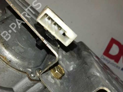 Used Rear wiper motor RENAULT CLIO II (BB_, CB_) 1.2 (BB0A, BB0F, BB10, BB1K, BB28, BB2D, BB2H, CB0A,... (58 hp) 12835420