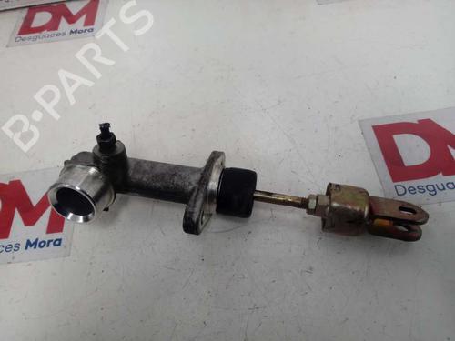 Used Clutch slave cylinder HYUNDAI SANTAMO 2.0 (105 hp) 16846204