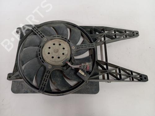 Used Radiator fan FORD MAVERICK (UDS, UNS) 2.7 TD (100 hp) 22409434