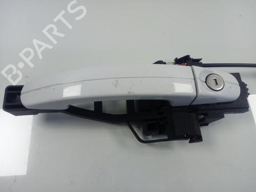 Used Front left exterior door handle FORD FOCUS III [2010-2020]  17096645