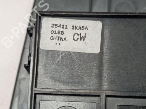 Right front window switch NISSAN LEAF (ZE0) Electric | BP22611591I26 