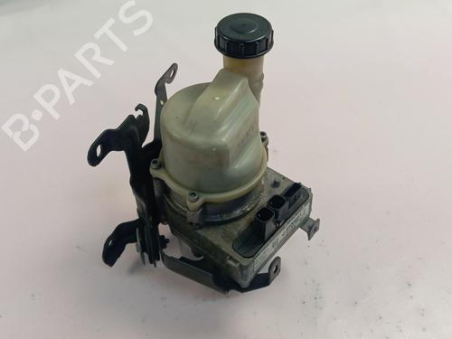 Used Steering pump RENAULT KANGOO / GRAND KANGOO II (KW0/1_) [2008-2026]  31987759