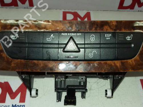 Used Warning switch MERCEDES-BENZ E-CLASS (W211) E 270 CDI (211.016) (177 hp) 12644074