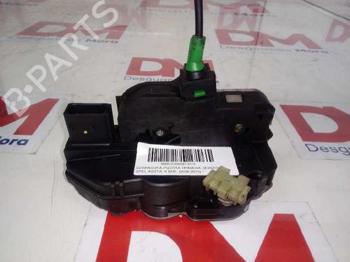 Used Rear right lock OPEL ASTRA H (A04) [2004-2014]  12839897