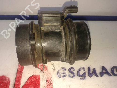 Used Mass air flow sensor RENAULT SCÉNIC III (JZ0/1_) [2008-2016]  12677056