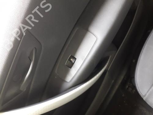 Used Right front window switch BMW X3 (E83) 2.5 i (192 hp) 13479431