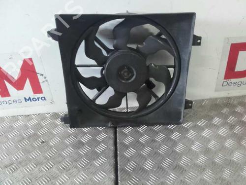 Used Radiator fan HYUNDAI SANTA FÉ II (CM) [2005-2015]  12647898