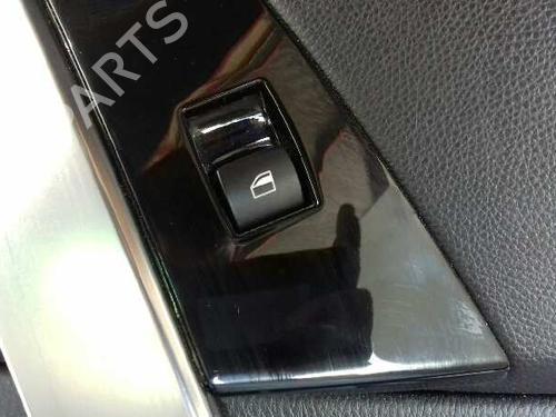 Used Right rear window switch BMW 5 (E60) 530 d (218 hp) 18151016