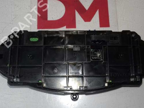 Climate control TOYOTA YARIS (_P13_) 1.5 Hybrid (NHP130_, NHP130) | BP16984805I5 