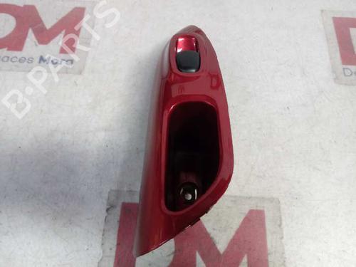 Used Right rear window switch NISSAN JUKE (F15) [2010-2019]  12836359