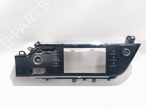 switch-citroen-c4-picasso-ii-2013-35794017 main image
