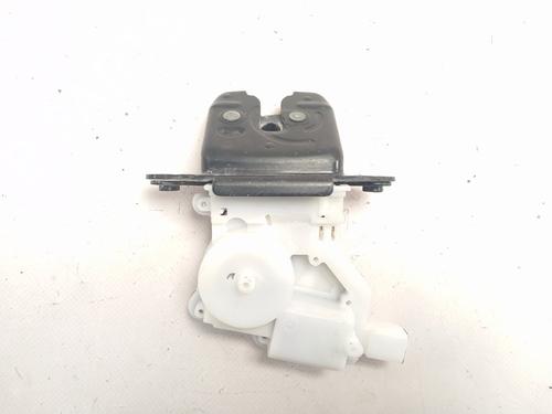 Used Tailgate lock RENAULT KADJAR (HA_, HL_) [2015-2025]  23497381