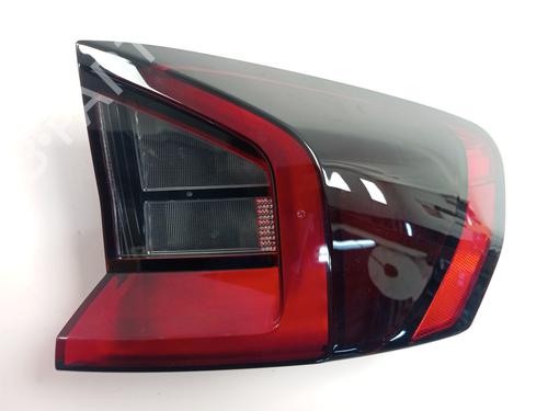 Used Right taillight Right taillight 37516857 37516857