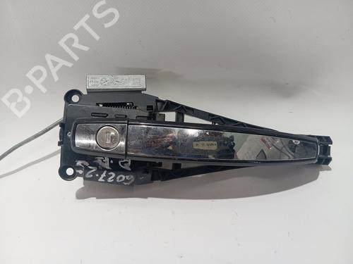 Used Front right exterior door handle OPEL MERIVA B MPV (S10) [2010-2017]  29270324
