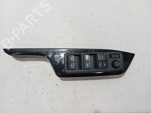 Used Left front window switch TOYOTA C-HR (_X1_) 1.8 Hybrid (ZYX10_, ZYX11_, ZYX10R, ZYX11R) (122 hp) 28019429