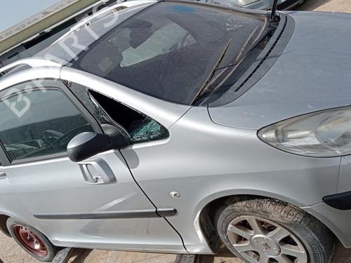 Engine control unit (ECU) PEUGEOT 1007 (KM_)  | BP15591077M57 