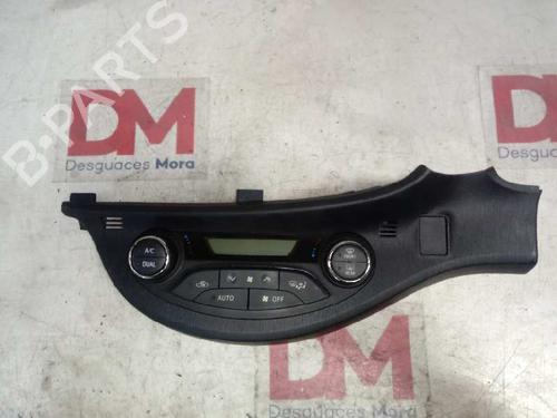 Climate control TOYOTA YARIS (_P13_) 1.5 Hybrid (NHP130_, NHP130) | BP16829019I5 