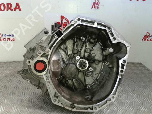 manual-gearbox-nissan-nv200-evalia-bus-16-16v-m20-m20m-tl4a118-2010-12635372 main image