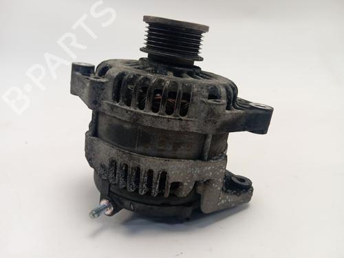 Used Alternator CHEVROLET CAPTIVA (C100, C140) 2.2 D (163 hp) 31831897