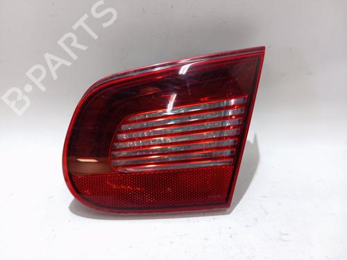 Piloto derecho del maletero VW EOS (1F7, 1F8) 1.6 FSI (115 hp) 30514986