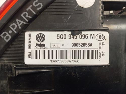 Right taillight VW GOLF VII (5G1, BQ1, BE1, BE2) 1.2 TSI | BP27483312C35 