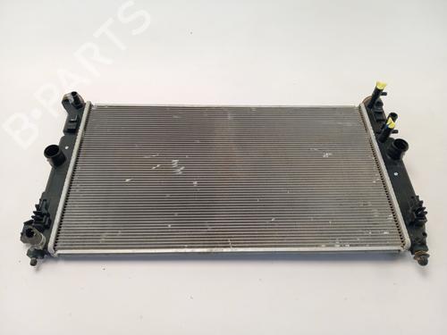 Used Water radiator Water radiator 37609319 37609319