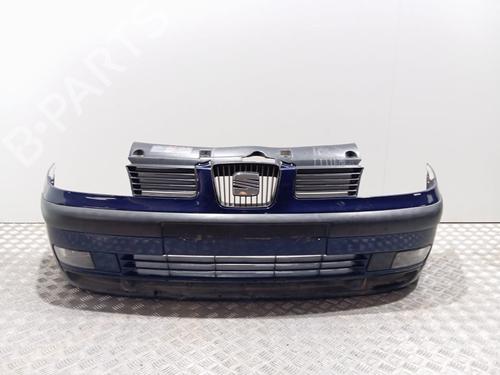 Used Front bumper SEAT CORDOBA (6K1, 6K2) 1.4 16V (75 hp) 26612118