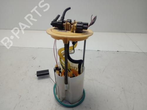 Used Fuel pump RENAULT KADJAR (HA_, HL_) 1.5 dCi 110 (HLA3) (110 hp) 13451513