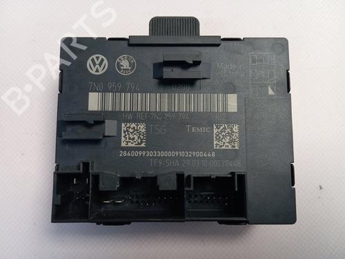 Used Electronic module SKODA YETI (5L) 1.2 TSI (105 hp) 19286785