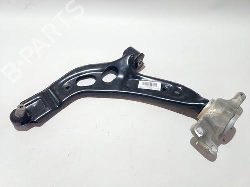 Used Left front suspension arm BMW 1 (F40) 118 d (150 hp) 27882036