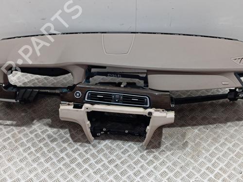 Used Dashboard Dashboard BMW 7 (F01, F02, F03, F04) 750 i, Li (449 hp) 39987827 39987827