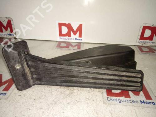Used Pedal BMW 1 Coupe (E82) 118 d (143 hp) 12656219