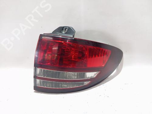 Højre baglygte TOYOTA PREVIA II (_R3_) 2.0 D-4D (CLR30_, CLR30R) (116 hp) 31176506
