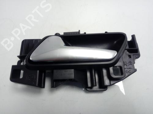 Used Rear left interior door handle OPEL CORSA F (P2JO) [2019-2026]  16996429