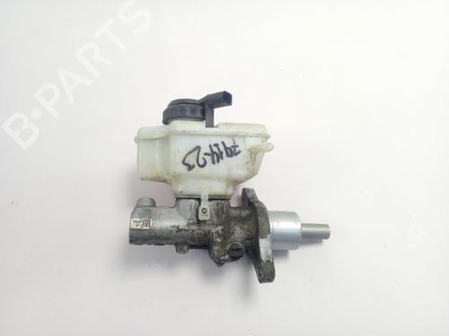 Used Brake master cylinder VW CADDY IV Box Body/MPV (SAA, SAH) 1.6 TDI (102 hp) 18959979