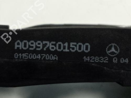 Front left exterior door handle MERCEDES-BENZ C-CLASS (W205) C 220 BlueTEC / d (205.002, 205.004) | BP17999805C128 