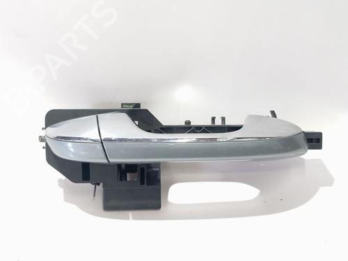 Used Front right exterior door handle KIA SPORTAGE IV (QL, QLE) [2015-2022]  33176200