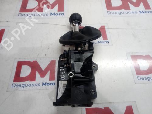 Used Gear lever FIAT 500 (312_) [2007-2025]  13217247