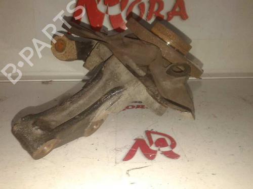 Used Left front steering knuckle PEUGEOT 806 (221) [1994-2002]  12934602