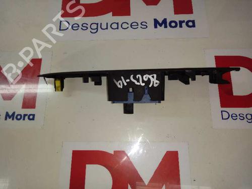 Høyre bak elrute bryter TOYOTA AVENSIS Saloon (_T27_)  | BP30371353I28 