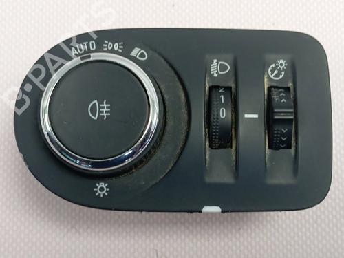 Commande de phare OPEL COMBO E Tour / Life (K9) [2018-2026]  31026221