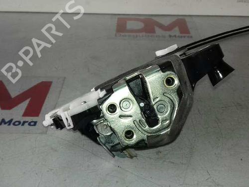 Used Front right lock TOYOTA YARIS (_P13_) 1.5 Hybrid (NHP130_, NHP130) (101 hp) 12651581