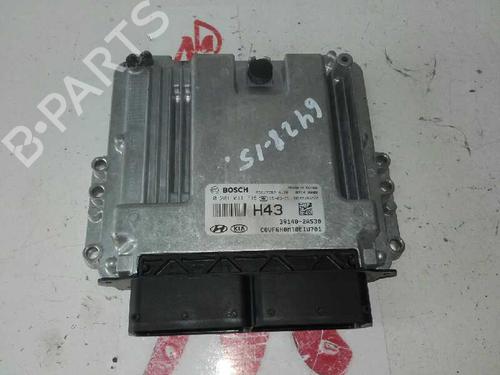 Used Engine control unit (ECU) HYUNDAI i40 I (VF) 1.7 CRDI (141 hp) 12633685